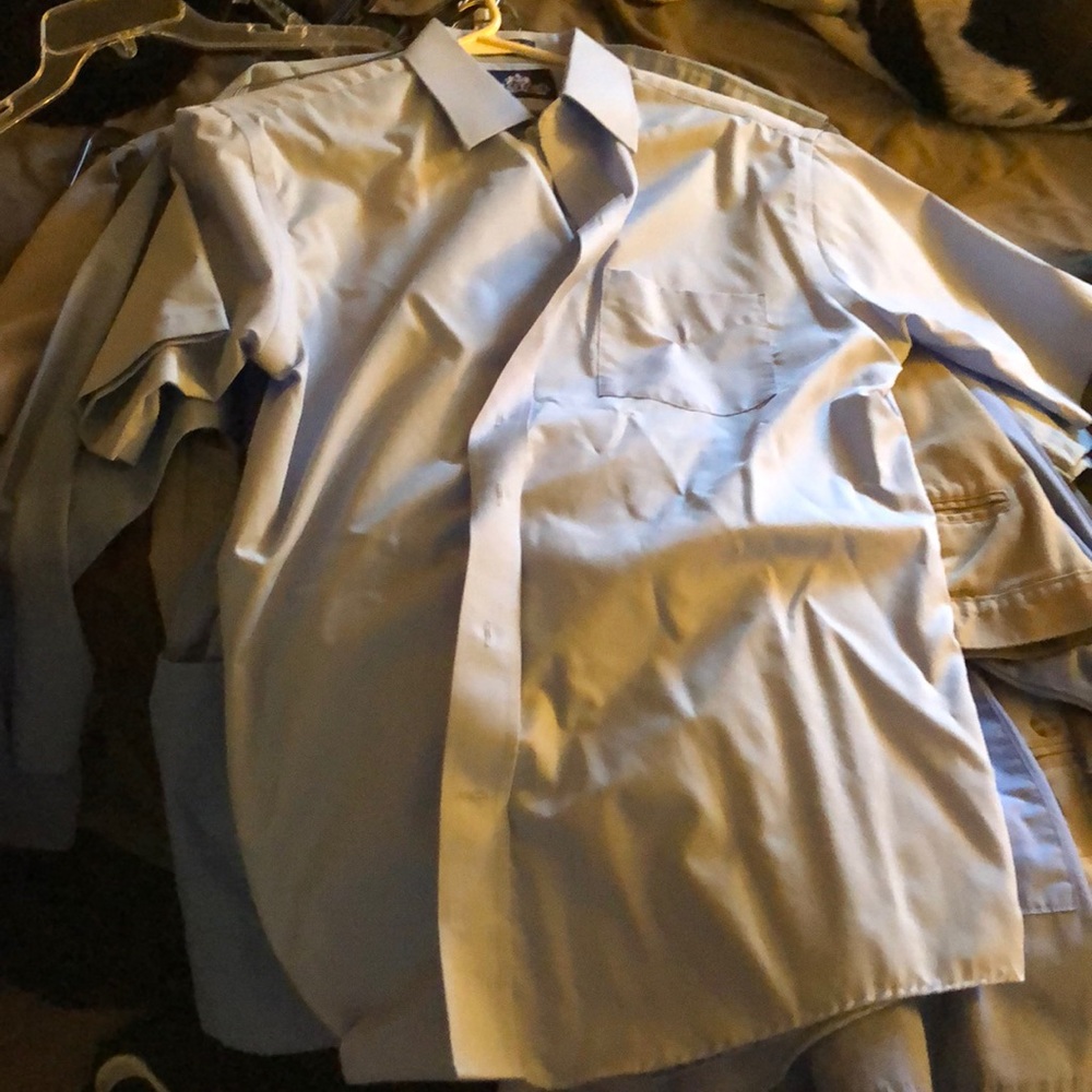 Men’s button down shirt sleeve